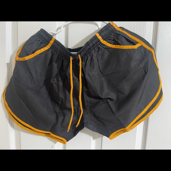 Shorts made with 100% cotton Brand new - Picture 2 of 9